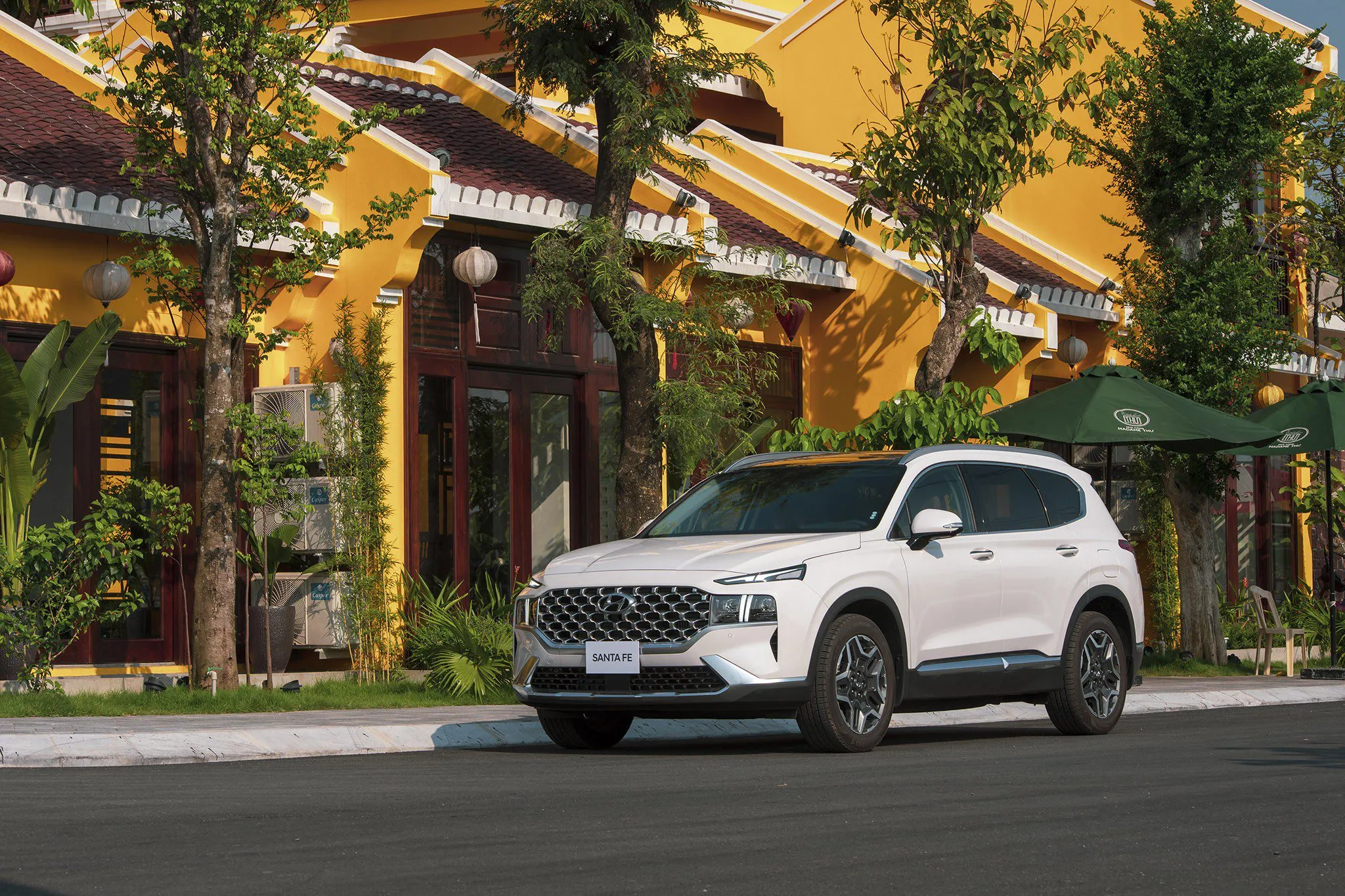 hyundai-santafe-hybrid-hyundai-mien-nam