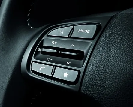 QXI_PE_2022_P_GUIDE_GEN_LHD_FEATURE_VOICE_RECOGNITION_BUTTON